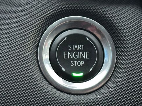 Used 2024 Chevrolet Colorado Z71 w/ Z71 Convenience Package 2 image 31