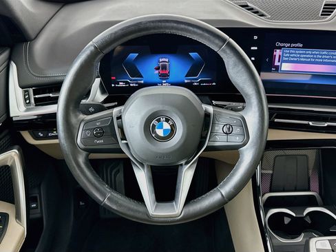 Used 2025 BMW X1 xDrive28i w/ Convenience Package AWD/4WD image 18