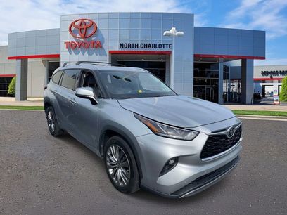 Used 2022 Toyota Highlander Platinum