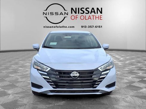New 2025 Nissan Versa SV w/ Trunk Package FWD image 30