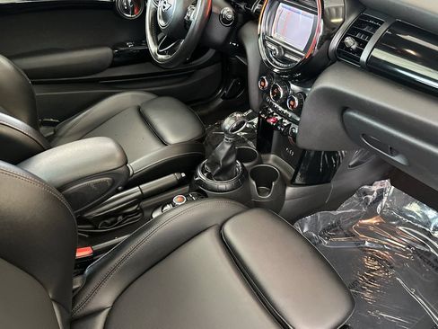 Used 2017 MINI Cooper S FWD image 16