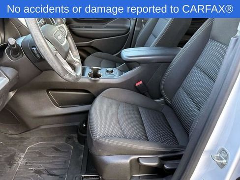 Used 2023 GMC Terrain SLE image 19