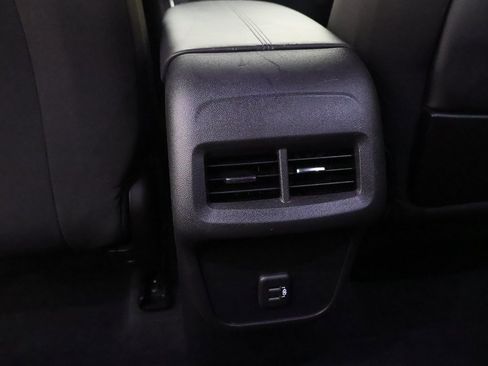 Used 2022 GMC Terrain SLE w/ Driver Convenience Package image 44