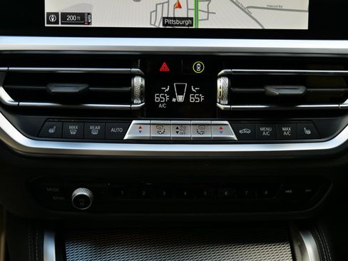 Used 2023 BMW 430i xDrive Coupe w/ M Sport Package image 32