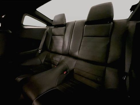 Used 2013 Ford Mustang GT Premium w/ Security Pkg RWD image 25