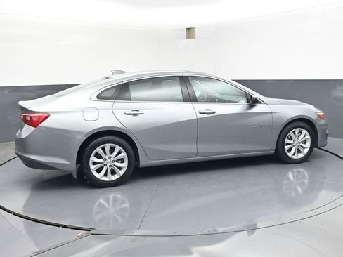 Used 2024 Chevrolet Malibu LT FWD image 3