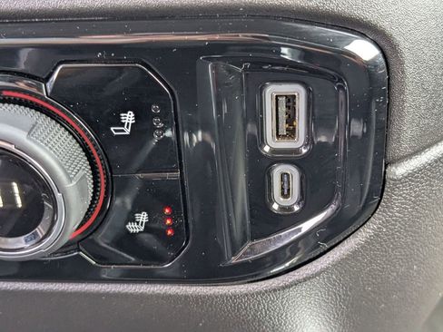 Used 2025 Chevrolet Silverado 1500 RST w/ Convenience Package II image 22