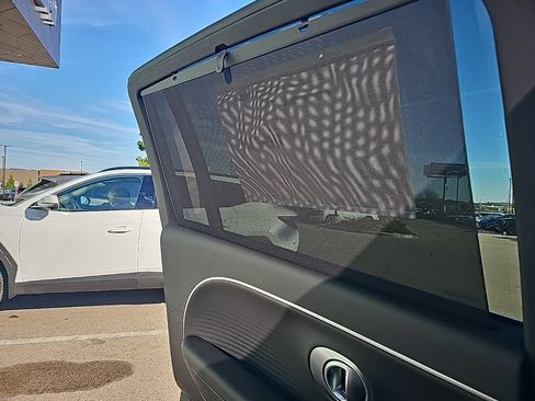 New 2026 Hyundai Ioniq 9 Limited image 44