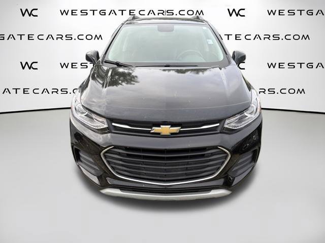 Used 2021 Chevrolet Trax LT AWD/4WD image 2