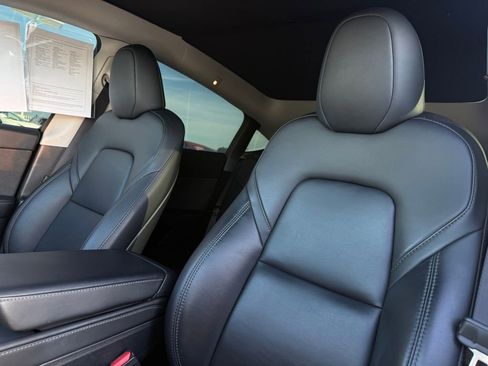 Used 2023 Tesla Model Y Long Range image 16