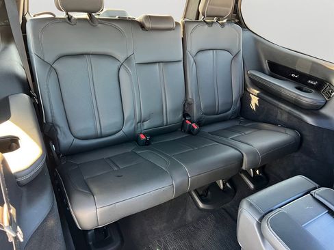 Used 2022 Jeep Grand Wagoneer Series II image 10