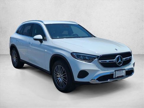 Certified 2026 Mercedes-Benz GLC 300 image 3