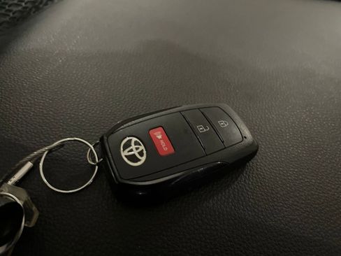 Used 2025 Toyota 4Runner TRD Off-Road image 22