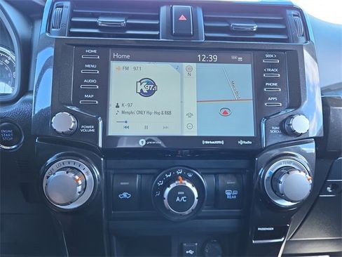 Used 2020 Toyota 4Runner Venture image 22