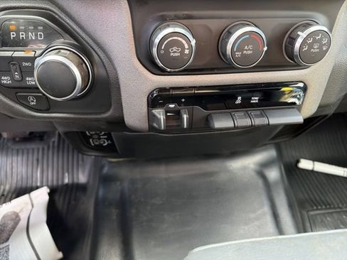 Used 2024 RAM 1500 Tradesman AWD/4WD image 20