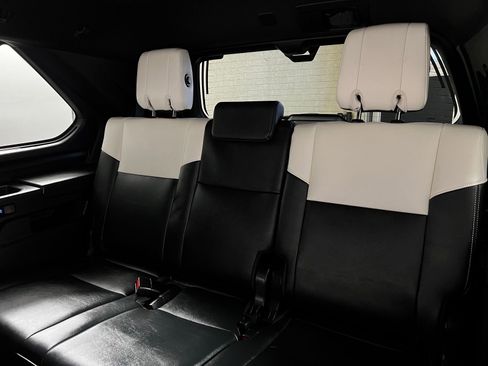 Certified 2023 Toyota Sequoia Capstone image 28