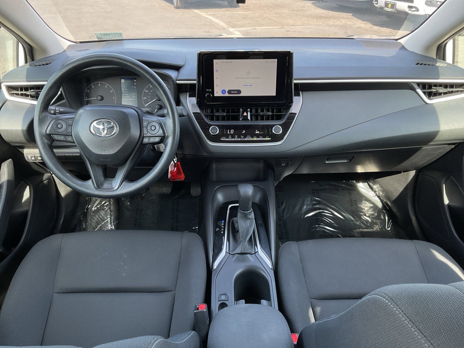 Used 2025 Toyota Corolla LE FWD image 15