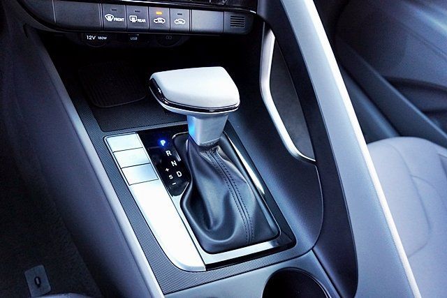 Certified 2026 Hyundai Elantra Sport FWD image 41