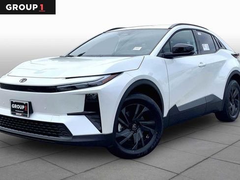 New 2026 Toyota C-HR AWD/4WD image 1