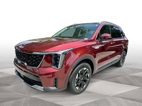 Certified 2025 Kia Sorento S w/ Panoramic Sunroof Package FWD image 4