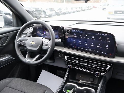 New 2026 Chevrolet Traverse LT w/ Sun and Wheel Package image 30