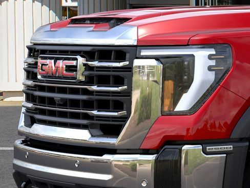 New 2026 GMC Sierra 2500 SLT w/ SLT Premium Package AWD/4WD image 13
