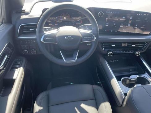 New 2026 Chevrolet Suburban Z71 w/ Comfort Package image 10