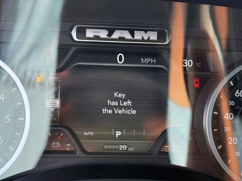 New 2026 RAM 1500 Big Horn AWD/4WD image 16
