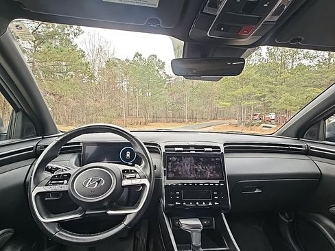 Used 2022 Hyundai Santa Cruz Limited image 11