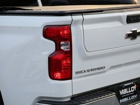 Used 2022 Chevrolet Silverado 1500 LT w/ Protection Package image 7