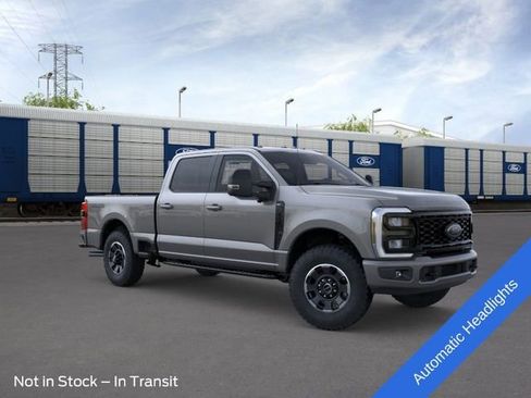 New 2026 Ford F250 XLT w/ XLT Premium Package AWD/4WD image 7