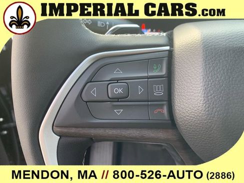 New 2025 Jeep Grand Cherokee Limited w/ Black Appearance Package image 23