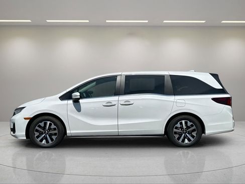New 2026 Honda Odyssey EX-L image 2