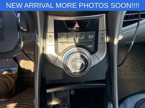 Used 2013 Hyundai Elantra GLS FWD image 11