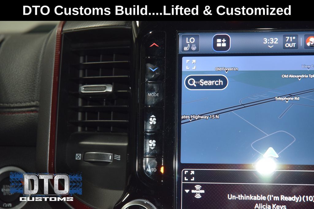 Used 2025 RAM 1500 Rebel w/ Rebel Level 1 Equipment Group AWD/4WD image 31