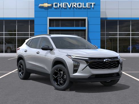 New 2026 Chevrolet Trax LT w/ Driver Confidence Package FWD image 7