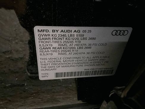 Used 2025 Audi Q3 2.0T Premium w/ Convenience Package AWD/4WD image 32