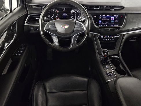 Used 2020 Cadillac XT5 Premium Luxury image 8