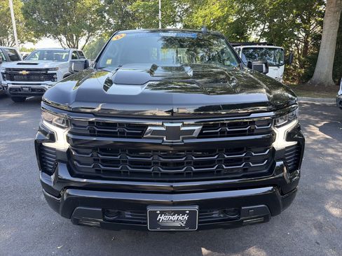 Used 2022 Chevrolet Silverado 1500 LT Trail Boss w/ LT Trail Boss Premium Package AWD/4WD image 6