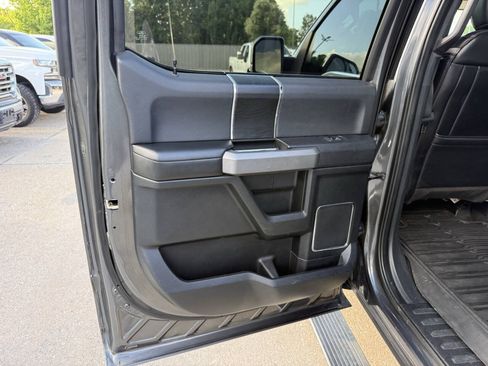 Used 2019 Ford F150 Platinum AWD/4WD image 14