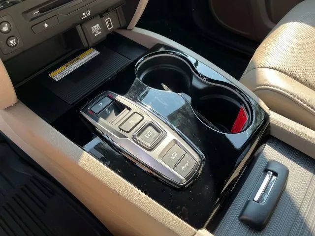 Used 2022 Honda Pilot Elite image 39