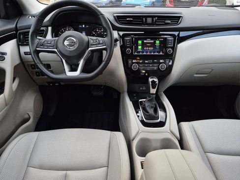 Used 2022 Nissan Rogue Sport SL image 13