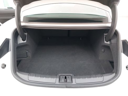 Used 2024 Porsche Taycan w/ Premium Package image 14