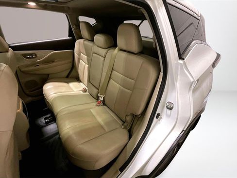 Used 2017 Nissan Murano Platinum image 21