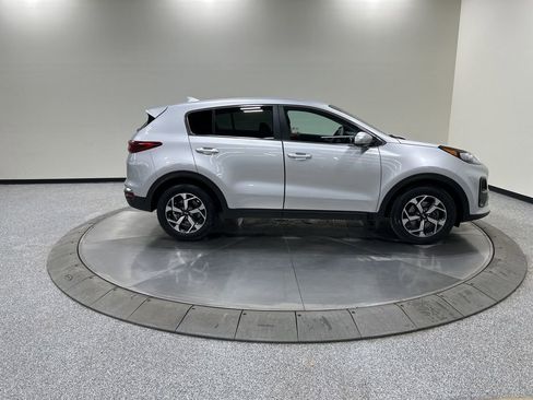 Certified 2020 Kia Sportage LX image 5