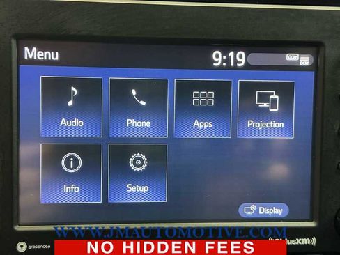 Used 2020 Toyota RAV4 XLE image 23