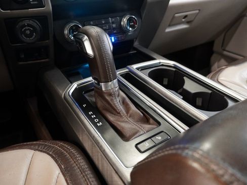 Used 2019 Ford F150 Limited w/ Trailer Tow Package image 21