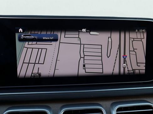 New 2026 Mercedes-Benz GLS 450 4MATIC image 46