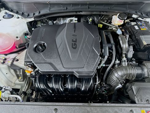 Used 2025 Hyundai Santa Cruz SEL FWD image 32