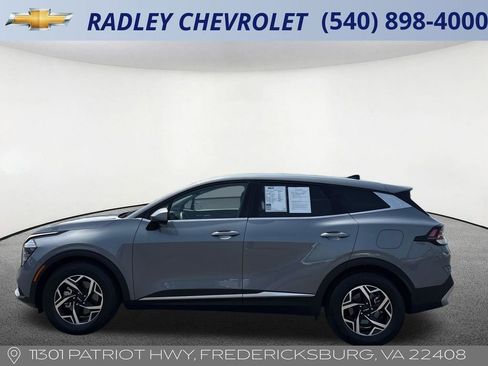 Used 2025 Kia Sportage LX FWD image 13